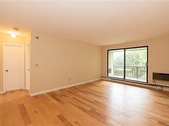 4th image of 708 Vista On