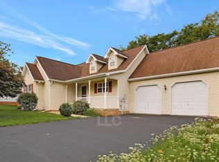 184 Larkspur Ln, Martinsburg, WV 25403