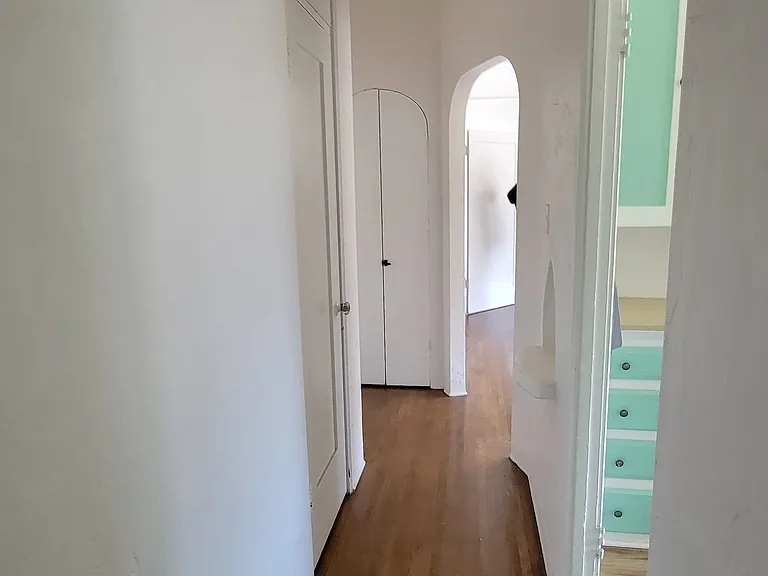 835 Cedar Ave #4 — Photo 10