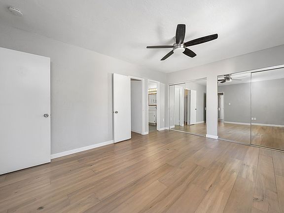 3rd image of 4538 Marlborough Dr