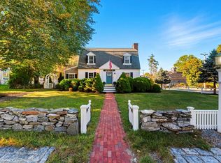 2 Orchard Pl, Douglas, MA 01516