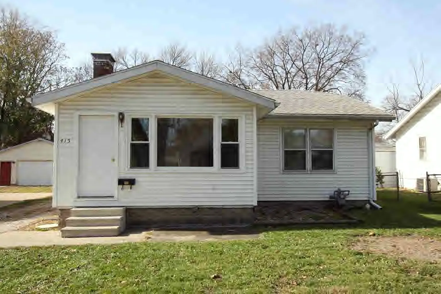 415 S 22nd Pl photo 1