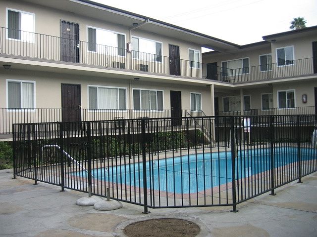 1st image of 812 N Glendale Ave #26