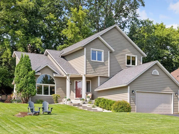14720 Innsbrook Ln, Burnsville, MN 55306