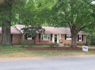 706 Fieldstone Rd, Mooresville, NC 28115