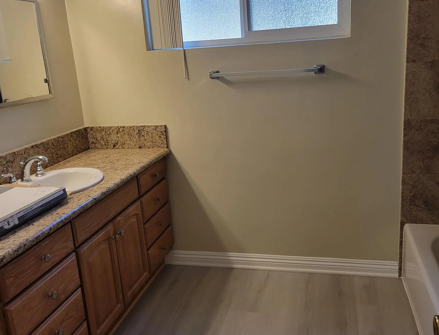 1 bed, 700 sqft, $3,650 — Photo 4