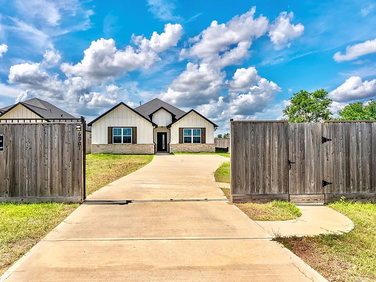 6901 Road 5503 — Photo 7