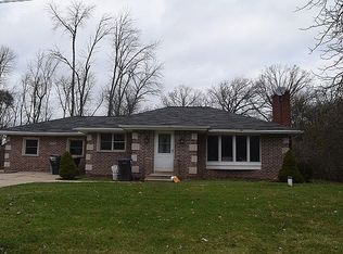 4376 W Hill Ave, Gurnee, IL 60031