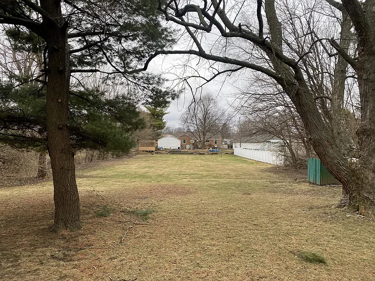 1601 N McKinley Ave — Photo 10