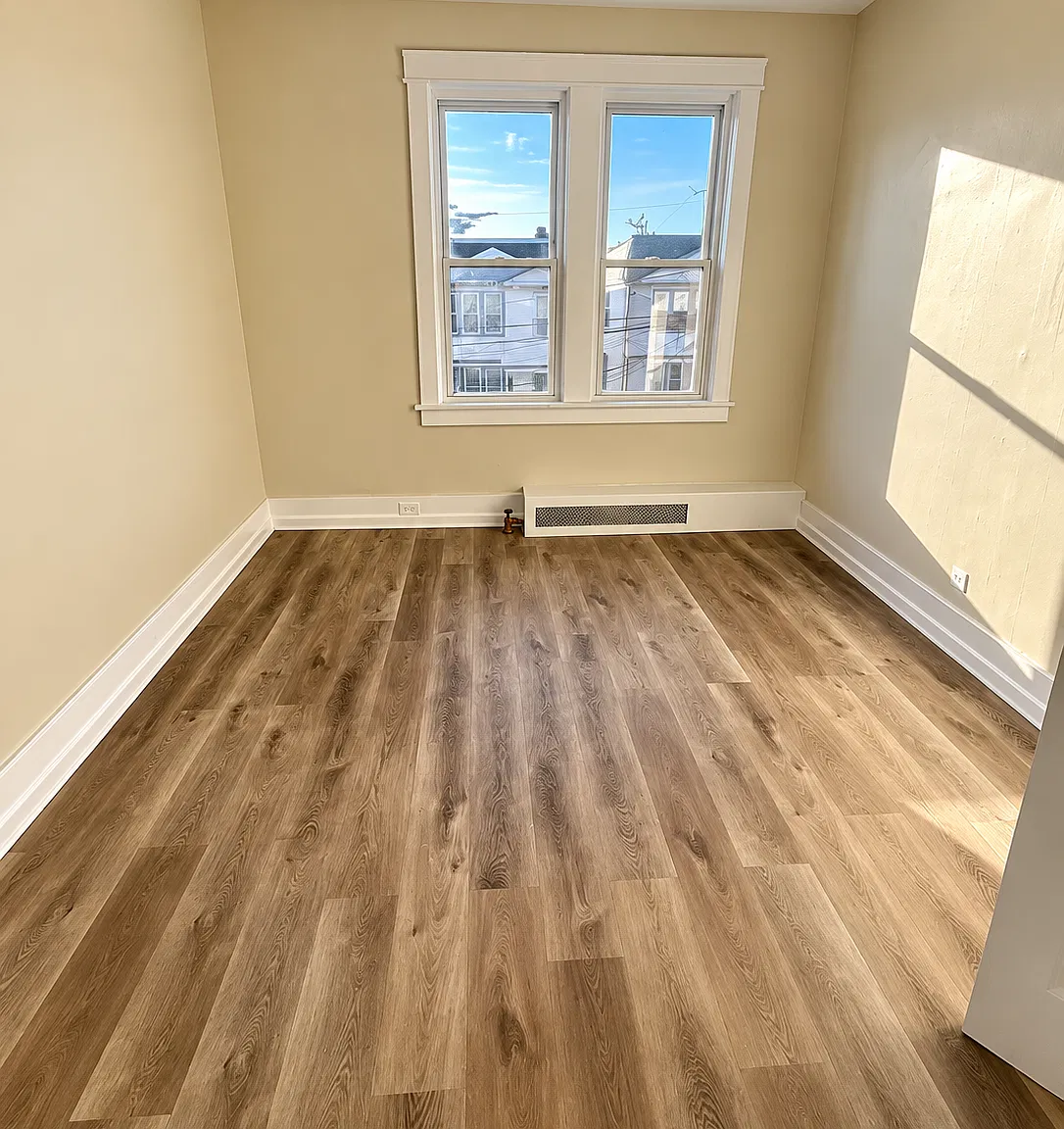 2 bed, 800 sqft, $1,600 — Photo 4