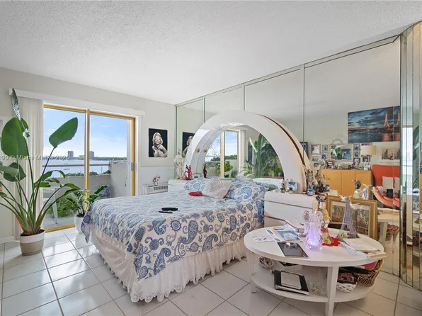 7904 West Dr APT 714, North Bay Village, FL 33141