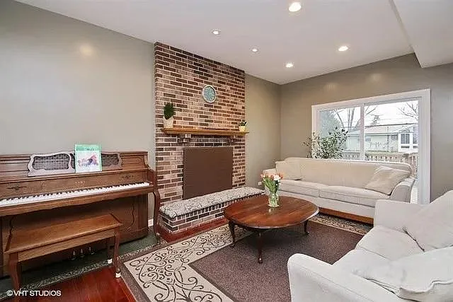 880 Tanglewood Dr — Photo 5