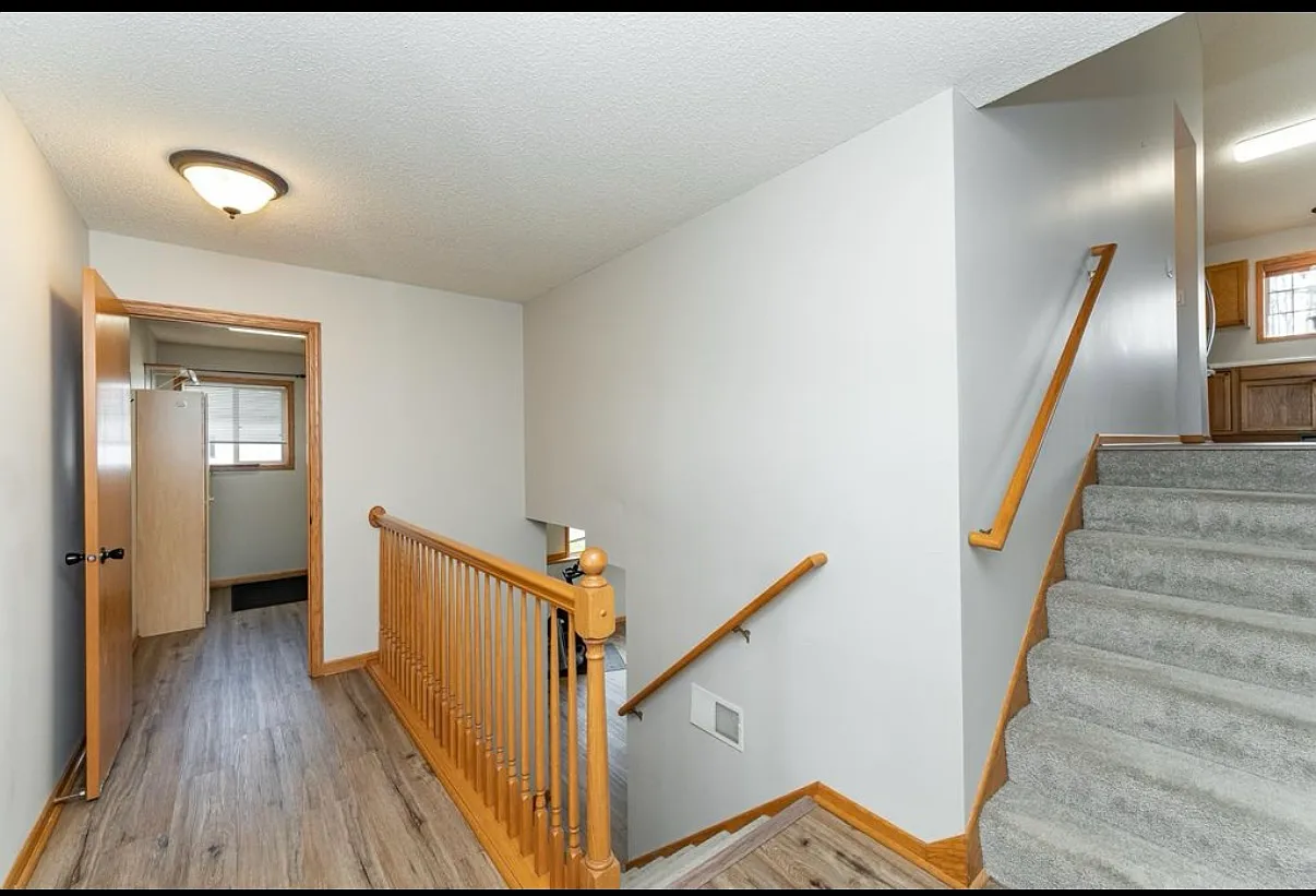 4516 Acorn Ln NW — Photo 4