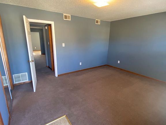 2nd image of 167 NW Vesper St #179