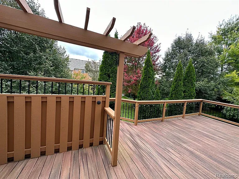 16491 Mulberry Way — Photo 46