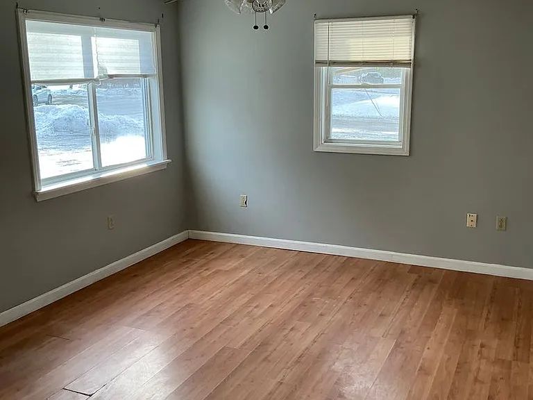 165 Wiscasset Rd — Photo 9