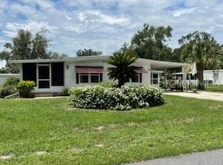 8 S Bobwhite Rd, Wildwood, FL 34785