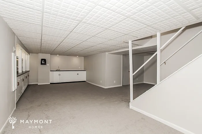 8233 Lake Ridge Dr — Photo 11