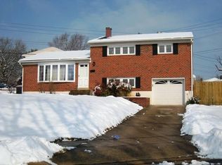 28 Haddington Rd, Lutherville Timonium, MD 21093