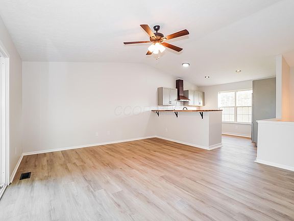 4th image of 823 Gulliver Dr