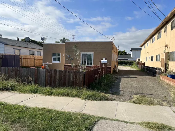 497 D St, Chula Vista, CA 91910