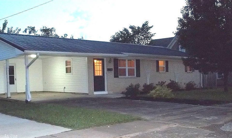 1st image of 1308 Port Arthur Ave