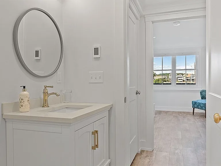 25 Atlantic Ave #2 — Photo 22