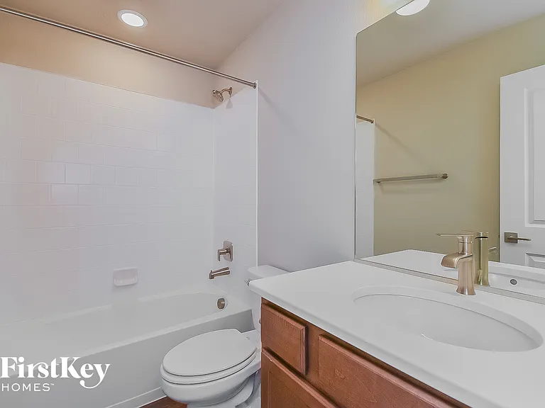 6931 Akela Ln — Photo 14