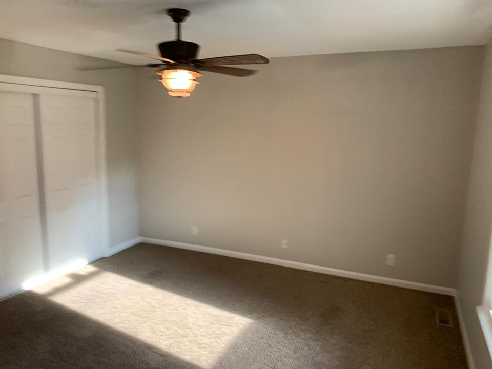 1st image of 321 Southern Dr