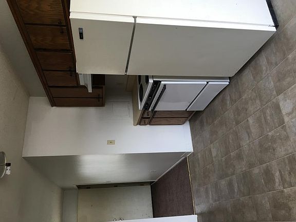 2nd image of 712 Cheyenne St APT C