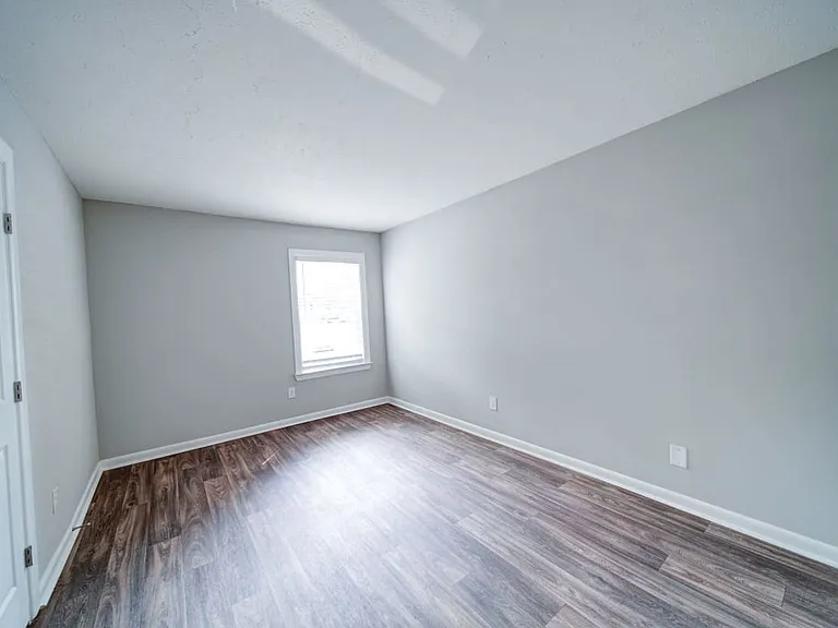 Nova Ridge Apartments — Photo 23