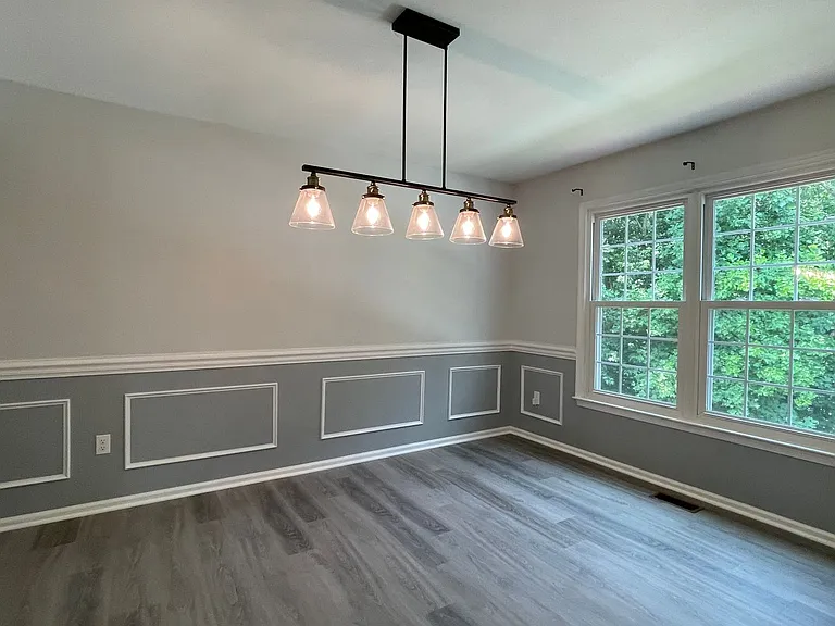 31 Ballantrae Ct — Photo 5