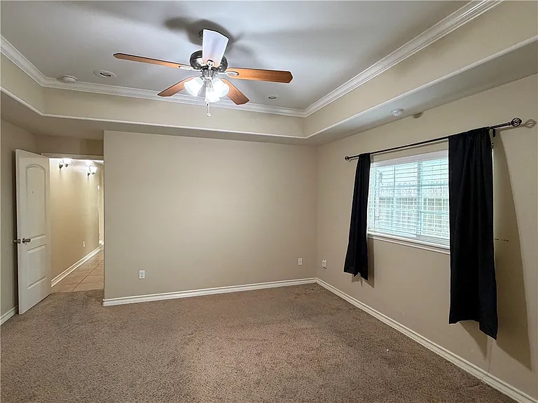 6905 Aaron Dr — Photo 25