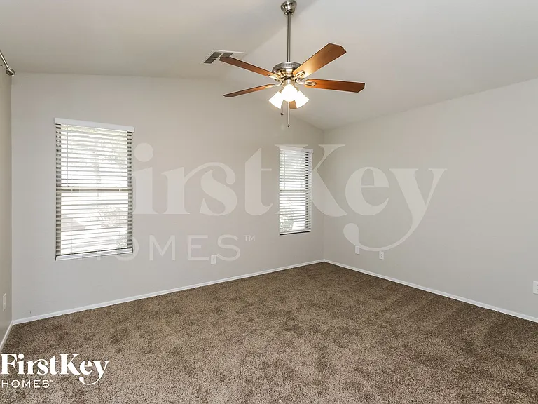35426 N Happy Jack Dr — Photo 6