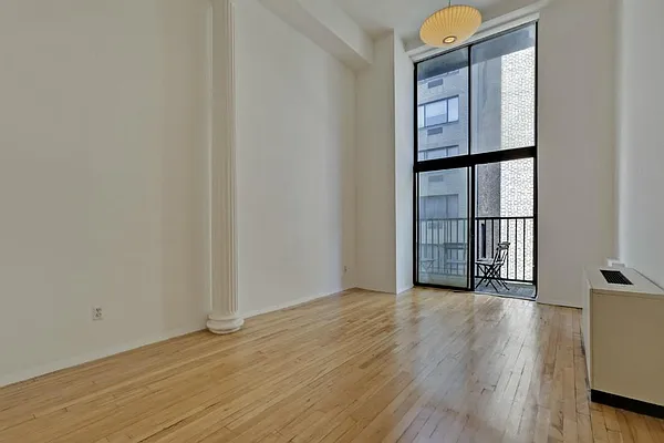 Sold by Level Group | media 4