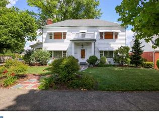2423 W Union St, Allentown, PA 18104