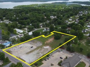 502 E Highway 32, Stockton, MO 65785