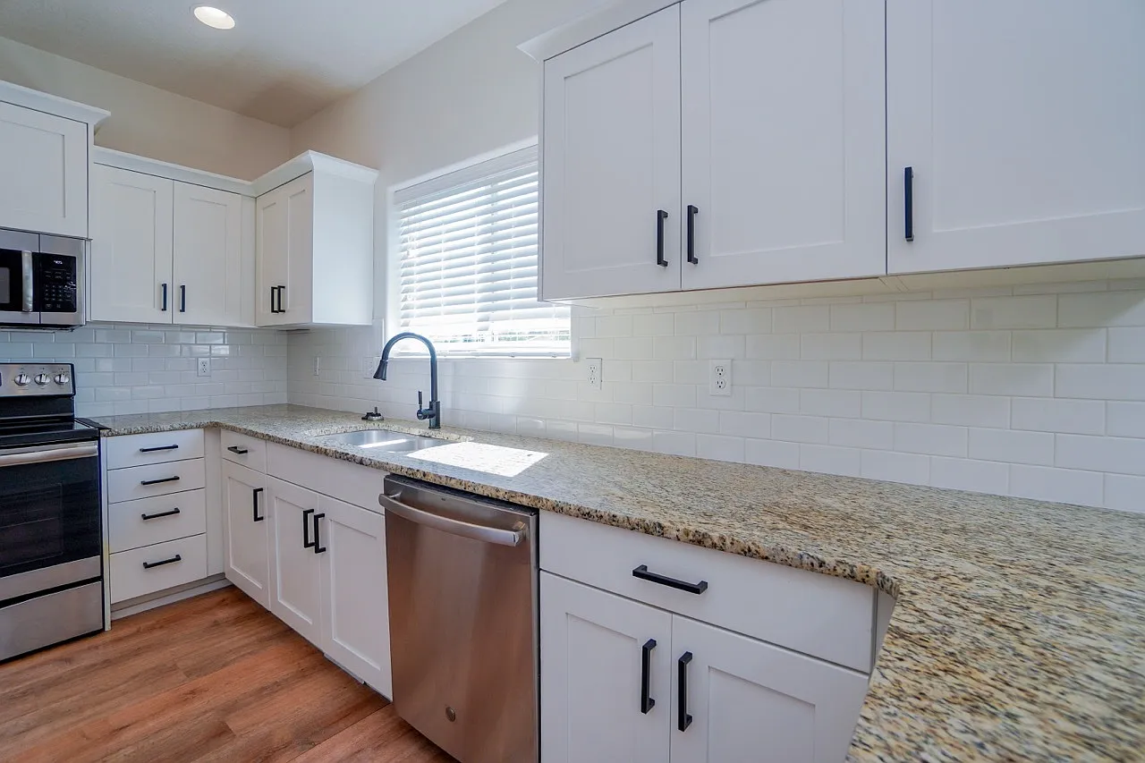 1655 North Azurite Place - 1 — Photo 2