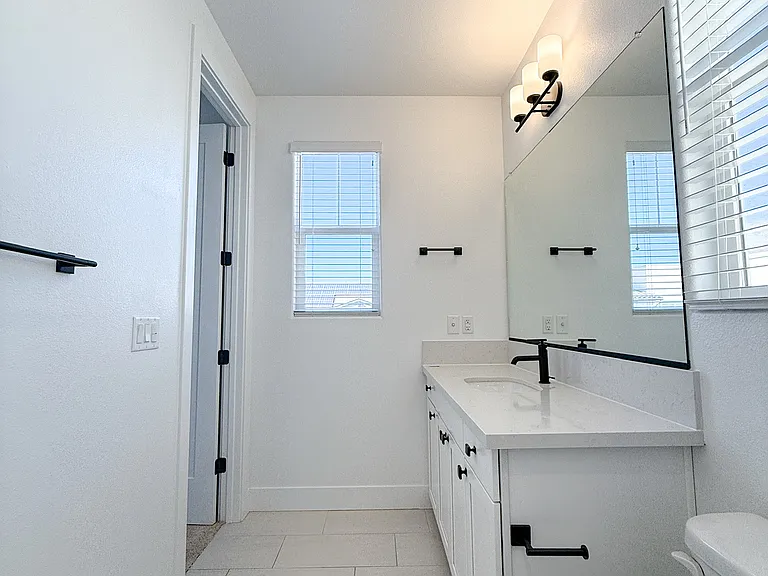 3732 Park Ridge Ln — Photo 21