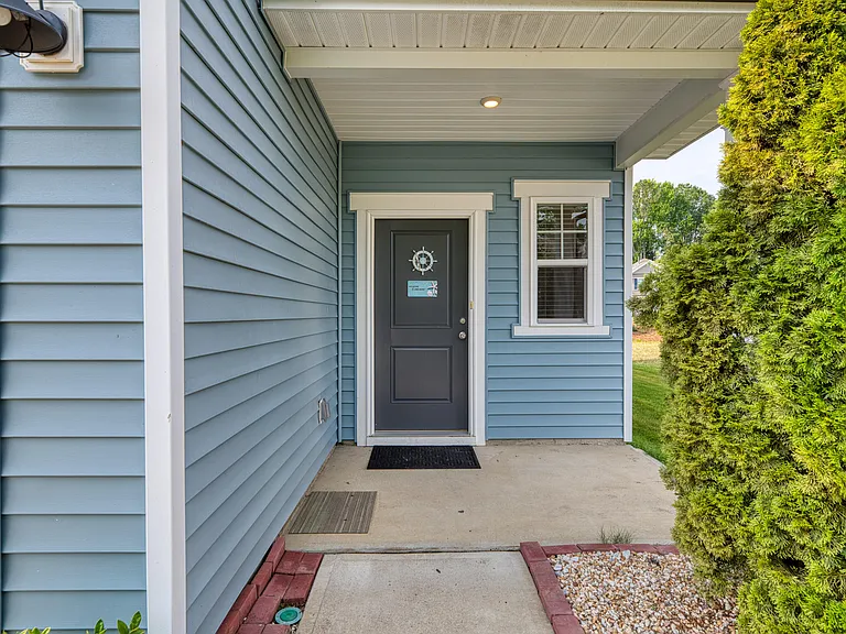 2132 Water Marsh Trl — Photo 3