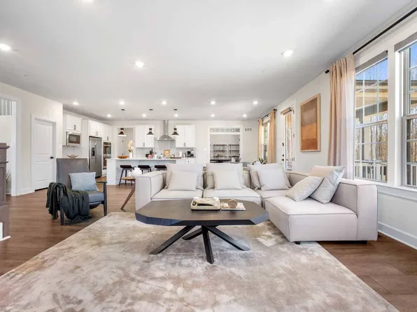 6242 Walleye Pl, New Market, MD 21774