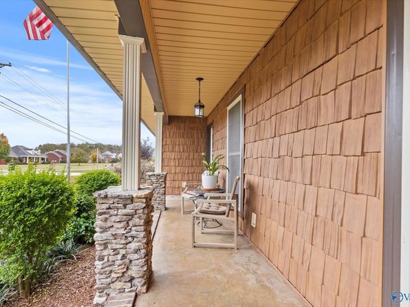 1707 Byron Rd, Scottsboro, AL 35769