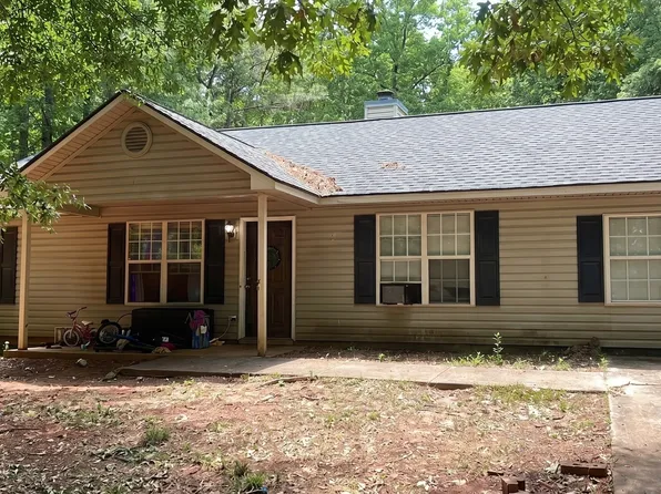 345 Summer Dr, Gay, GA 30218