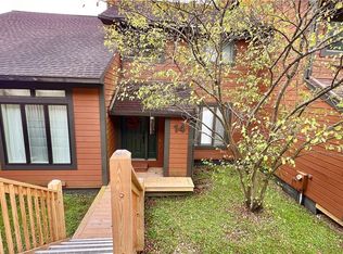 14 Stone Rdg, Ellicottville, NY 14731