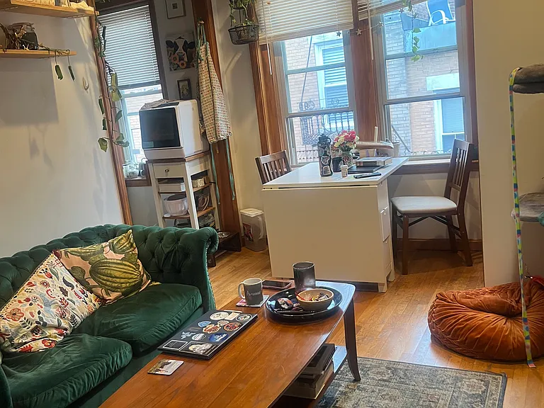 5 Margaret St #4 — Photo 5