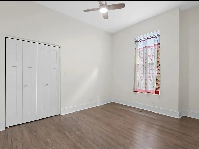 5849 S Princeton Ave #1 — Photo 7