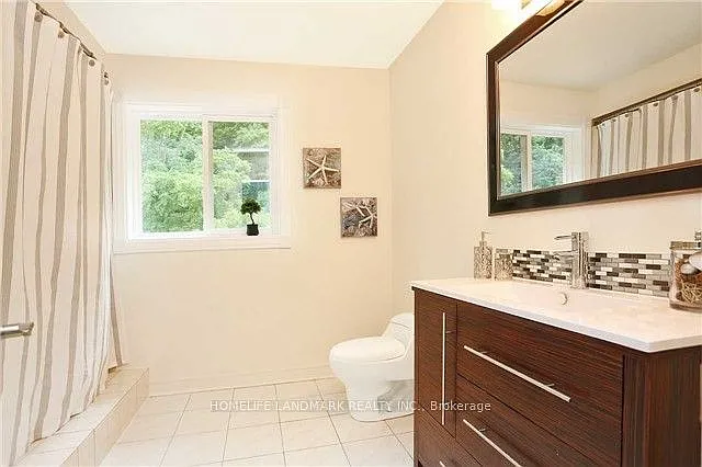 80 Larratt Ln — Photo 8