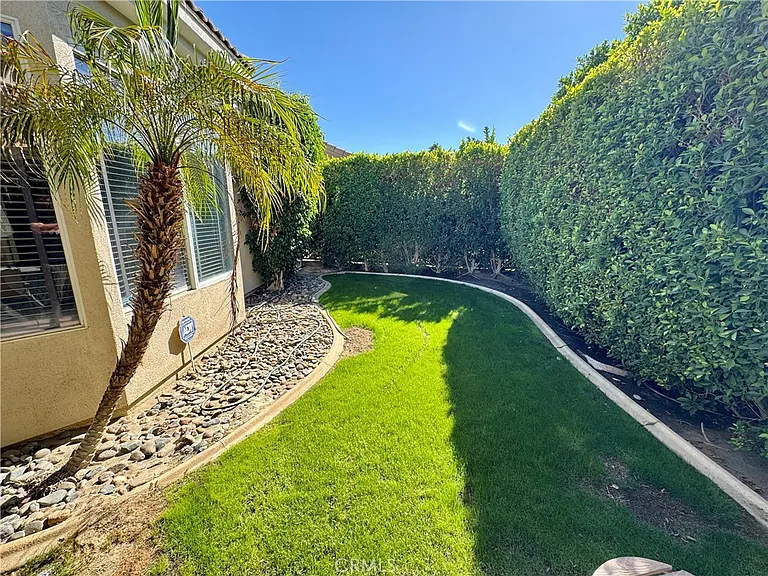 80589 Hoylake Dr — Photo 31