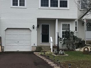 803 Evergreen Cir, Telford, PA 18969