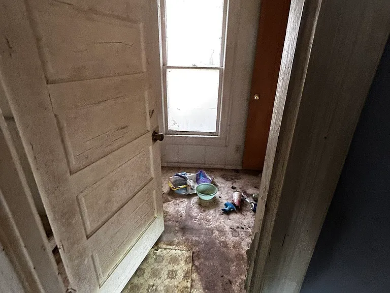 106 Locust St — Photo 24